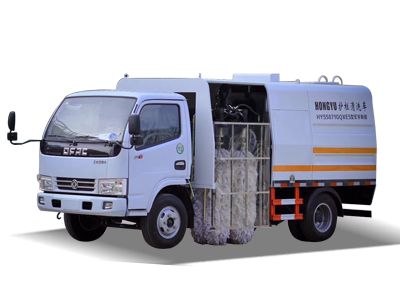 護(hù)欄清洗車